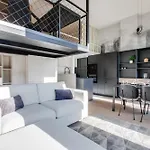 Designer Loft Holesovice, Parking, Balcony Apartamento *