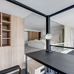 Designer Loft Holesovice, Parking, Balcony Lägenhet *