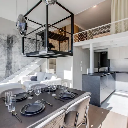 Designer Loft Holesovice, Parking, Balcony 아파트