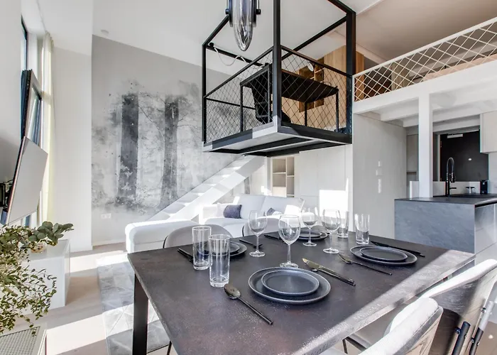 شقة Designer Loft Holesovice, Parking, Balcony *
