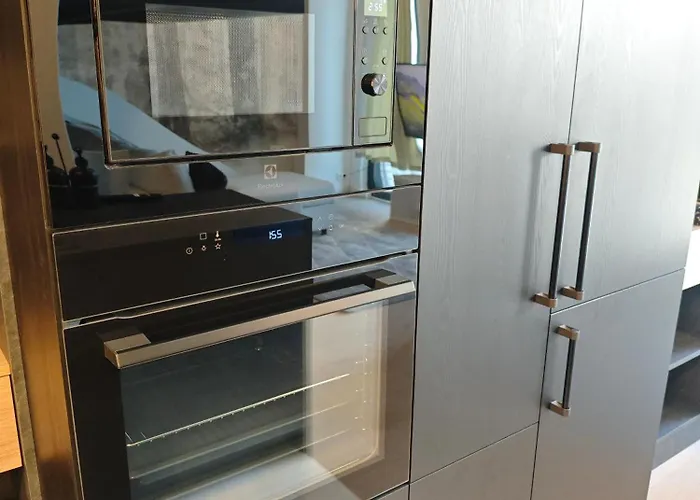 Designer Loft Holesovice, Parking, Balcony * براغ