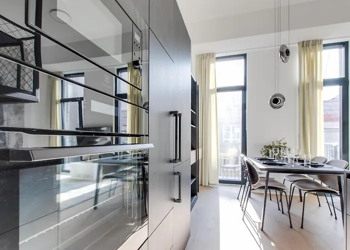 Designer Loft Holesovice, Parking, Balcony شقة *