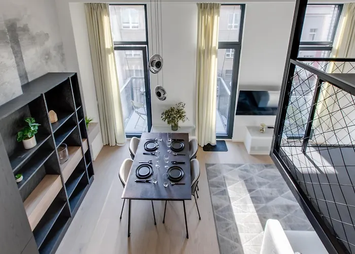 Designer Loft Holesovice, Parking, Balcony شقة براغ