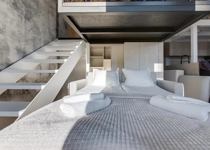 Designer Loft Holesovice, Parking, Balcony شقة *