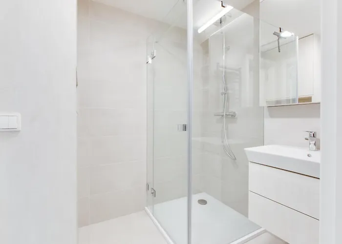 Designer Loft Holesovice, Parking, Balcony شقة براغ